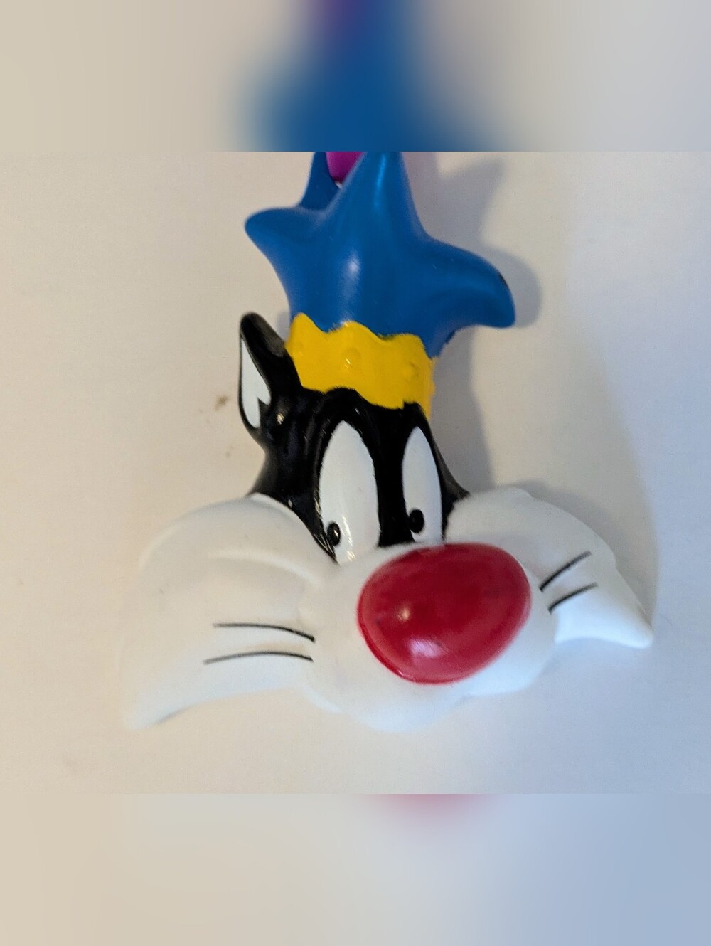 Sylvester Looney Tune Keychain Clip  Charm Vintage Plastic 5.5 x 3